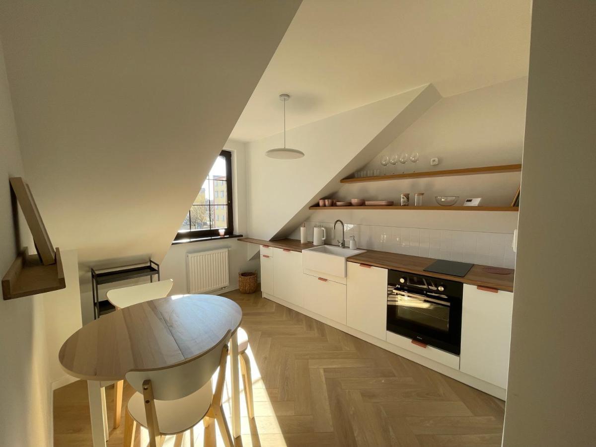Apartament Ovoc 2.0 Chodzież Zewnętrze zdjęcie